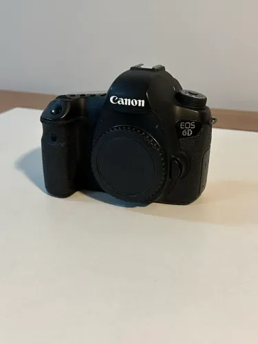 Câmera Cânon 6D