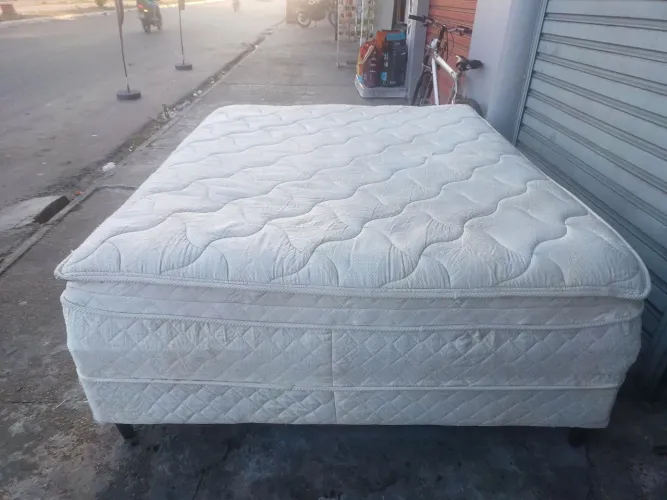 Cama casal camas com pés 