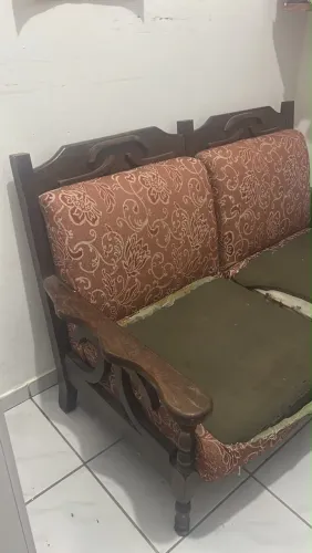 Vendo sofá colonial 