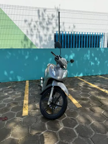 VENDO HONDA BIZ 125