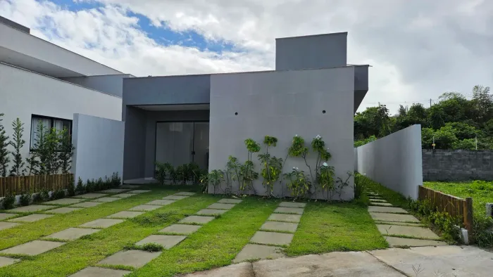 Casa em condomínio lauro de freitas