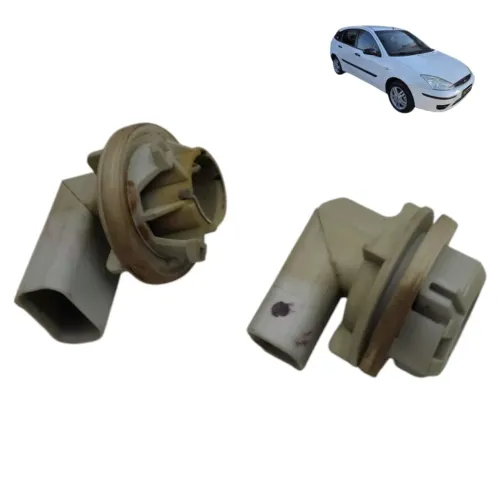 Par soquete lanterna traseira Ford Focus hatch 2007 2006 05