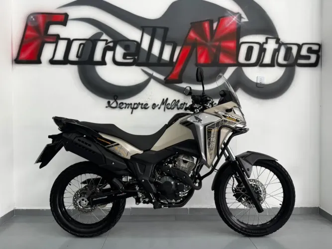 Honda Xre 300 sahara adventure 2024
