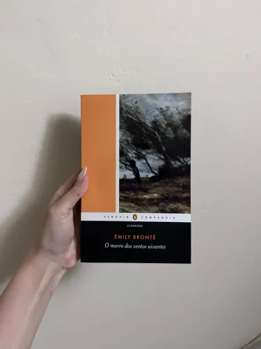O morro dos ventos uivantes