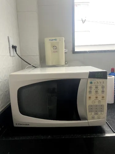 Microondas MUITO conservado