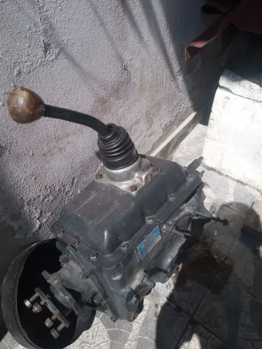 Câmbio para caminhão f600 f11000 D60