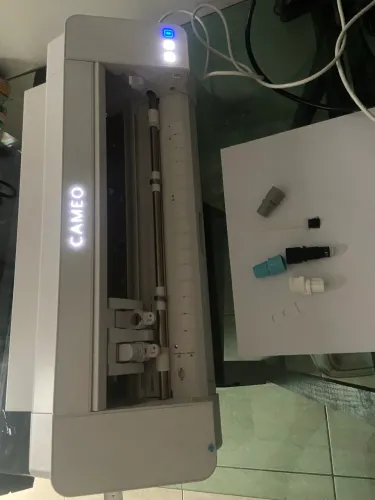Máquina de Corte Silhouette CAMEO - Funcionando | Sem Base de Corte