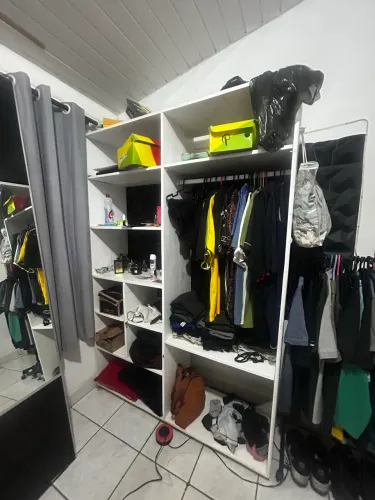 Closet de madeira 