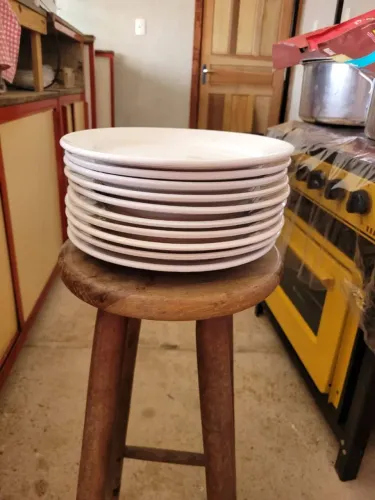 Pratos Rasos Brancos para Restaurante, Lanchonete e Eventos - R$ 5,00 cada