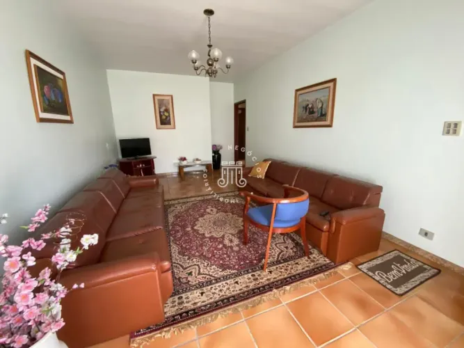CASA TÉRREA À VENDA NO BAIRRO VILA RAMI - CIDADE DE JUNDIAÍ-SP