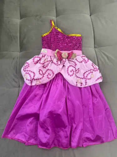 Fantasia Barbie - escola de princesas