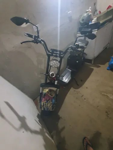 Scooter elétrica pt3 shineray
