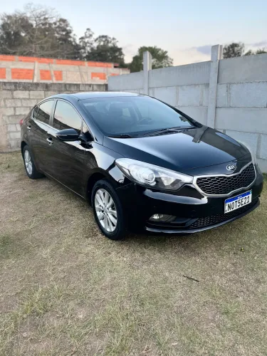 Kia Motors Cerato 1.6 16V Flex Aut. 2014