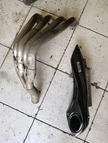 CB 650F ESCAP CS RACING 
