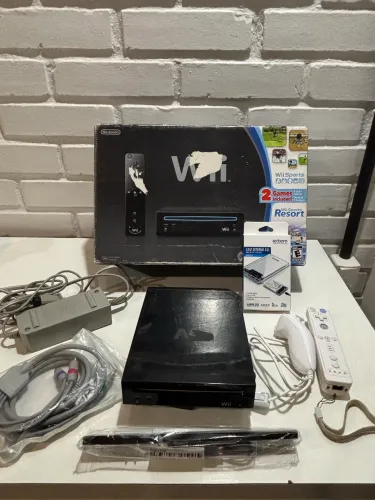 Nintendo Wii, desbloqueado com 2 controles e hd cheio de jogos