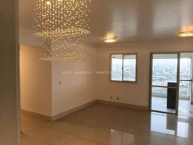 Apartamento a Venda no Ipiranga, 103m2, 2 dormitórios sendo 1 suite com closet, 2 vagas.