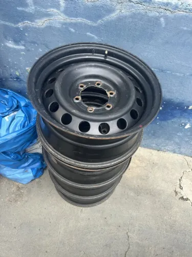 4 Roda Ferro Toyota Hilux 2020 Aro 17 Original