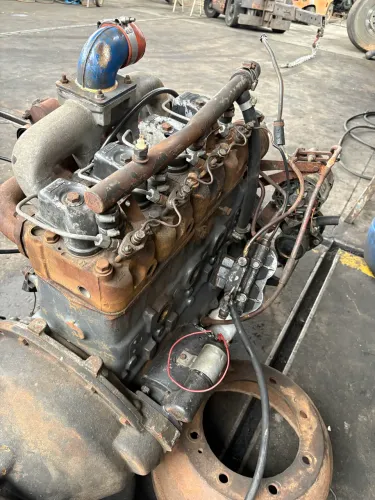 Motor MWM 229 4 cilindros