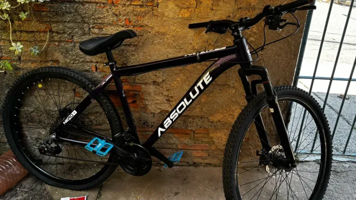 Bicicleta aro 29 quadro absolute nero