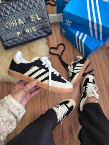 Adidas Samba