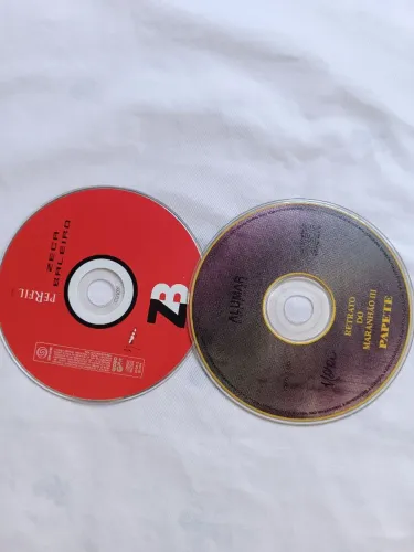 CDs o melhor de Zeca Baleiro e Papete