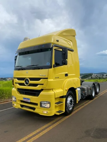 Mercedes-Benz Axor 2536 6X2.