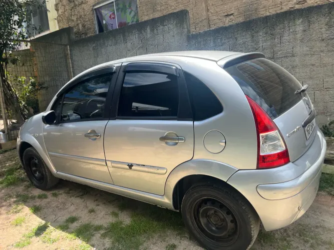 Citroen C3 GLX 1.4/ GLX Sonora 1.4 Flex 8V 5P 2009