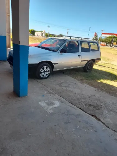 Chevrolet Ipanema GL 1.8 MPFI / EFI /SL 4P (álcool) 1992