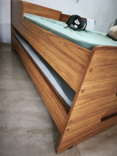 Cama Solteiro Bicama com Colchão 5 mês de uso Novinho 