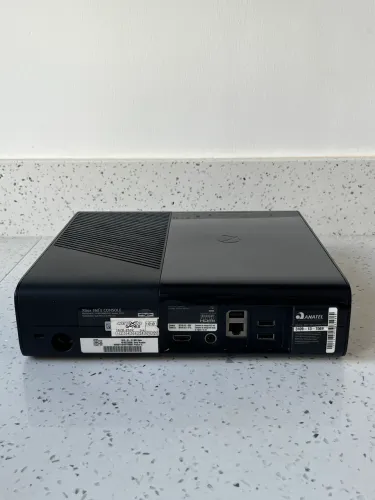 Xbox 360 Super Slim