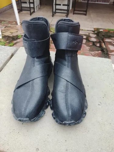 Sapato comanie preto 44 usado <br>150R$