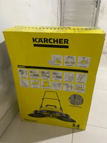 Varredeira de Piso Manual Kärcher S4 Twin