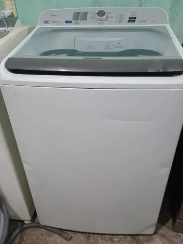 Máquina de lavar funcionando