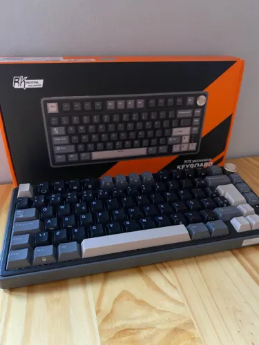  TECLADO ROYAL KLUDGE R75 
