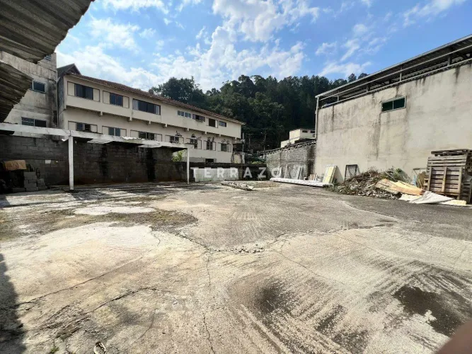 Galpão para aluguel, 3 vagas, Paineira - Teresópolis/RJ