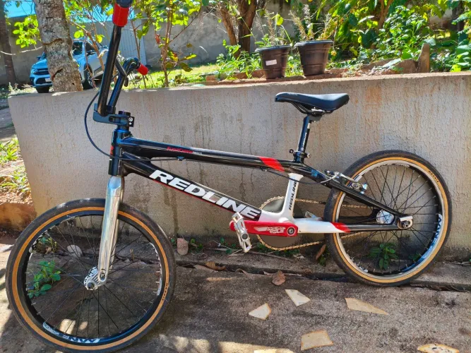 Bicicleta BMX Racing Redline Flight Carbon Pro XXL - Aro 20