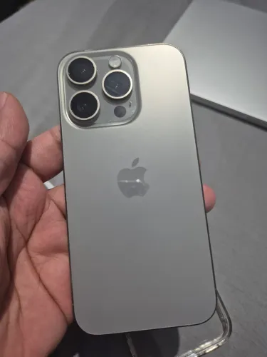 iPhone 15 Pro - 256GB