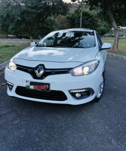 Renault Fluence Sedan Privilège 2.0 16V Flex AUT 2016