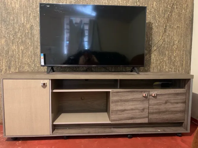 Smart tv LG50 UA8550 e Rack 