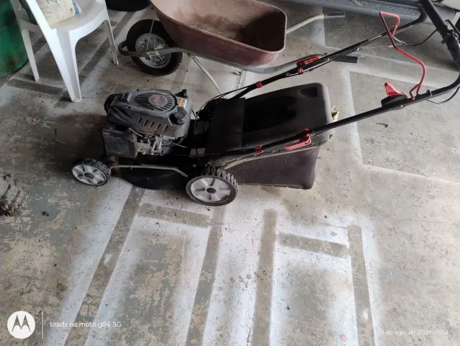 Cortador de grama