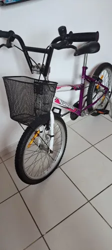 Bicicleta zummi infantil aro 20