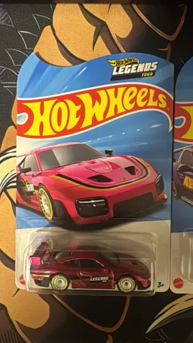 Hot wheels legends