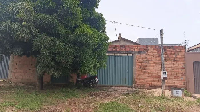 Casa a venda na 1306 sul ,Avenida LO 31 valor 200 mil
