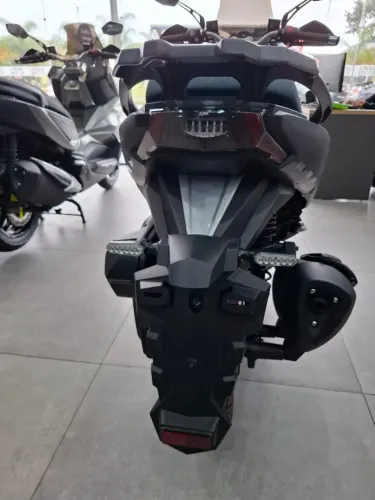 SYM ADXTG 300cc 2027 R$ 32.990,00 RAFAEL *
