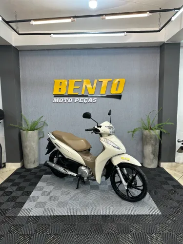 Biz 125 Branca 2024