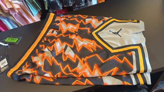 Bermuda Jordan ?