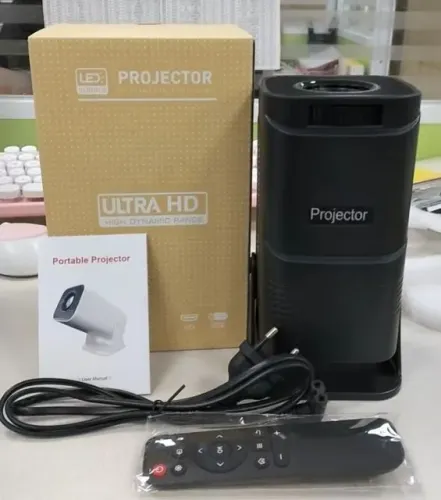 Mini Projector HD Novo