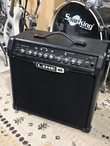 Cubo Guitarra LINE 6 Spider IV 30
