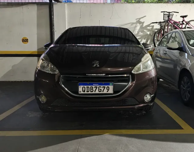 Peugeot 208 Active Pack 1.6 Flex 16V 5P Aut. 2015