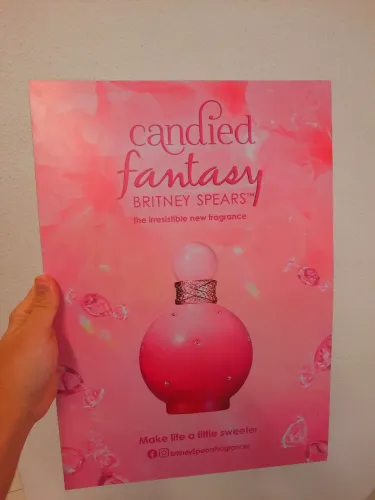 BANNER PERFUME BRITNEY SPEARS